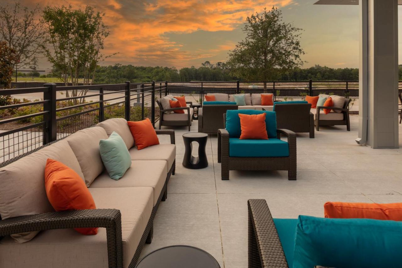 Hyatt House The Woodlands-Shenandoah Hotel Exterior photo