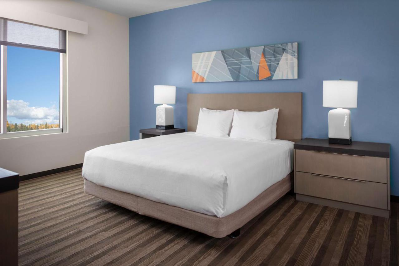 Hyatt House The Woodlands-Shenandoah Hotel Exterior photo